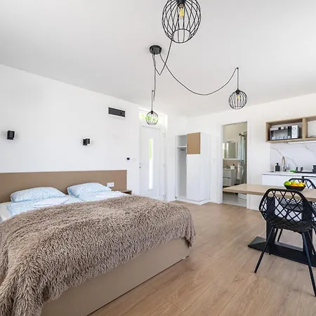 Oliver Apartament *